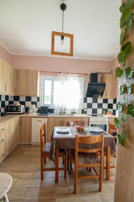 Dream House Apartment เปรเวซา ภายนอก รูปภาพ